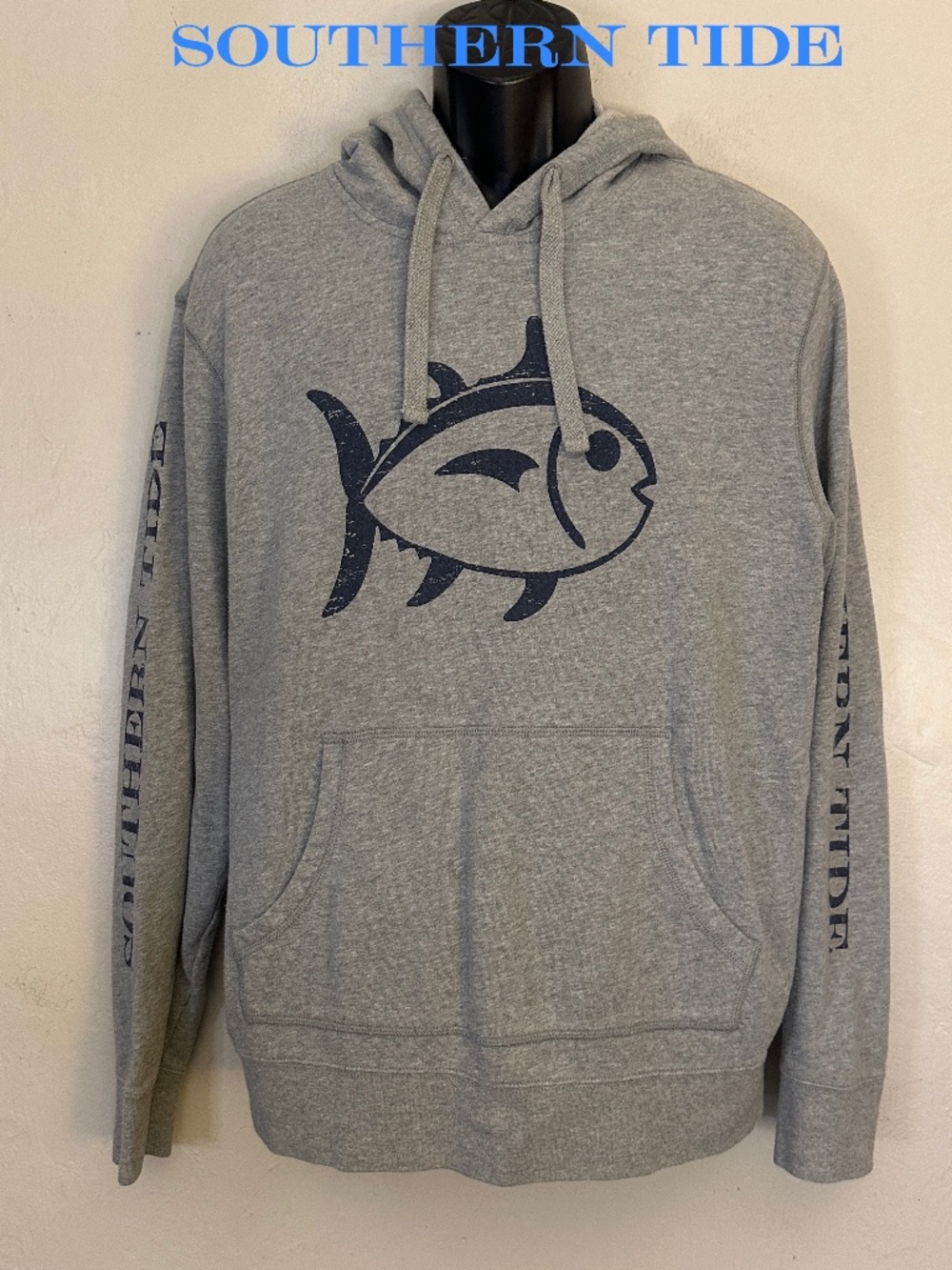 Southern Tide Fleece Hoodie 23" armpit to armpit no size tag Gently worn